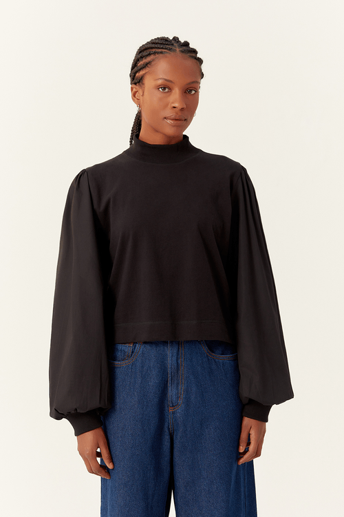 TURTLENECK BLOUSE WITH FABRIC SLEEVES