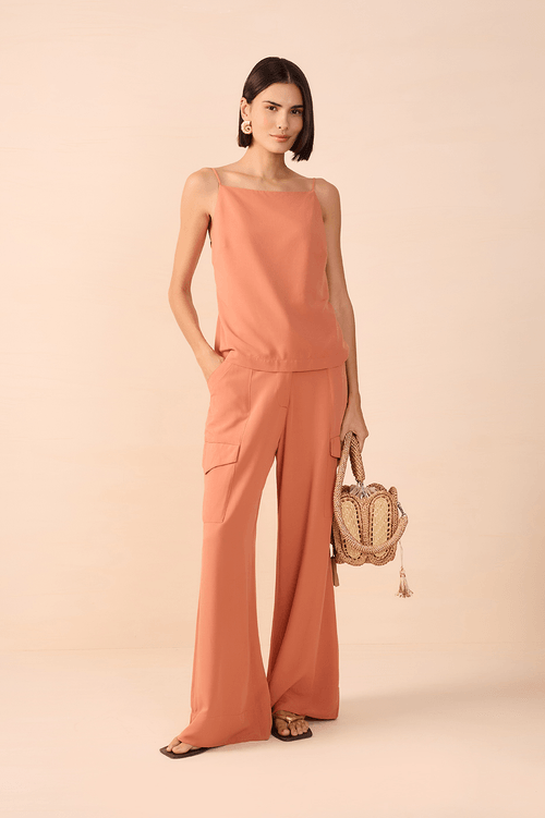Straight Back Neckline Blouse