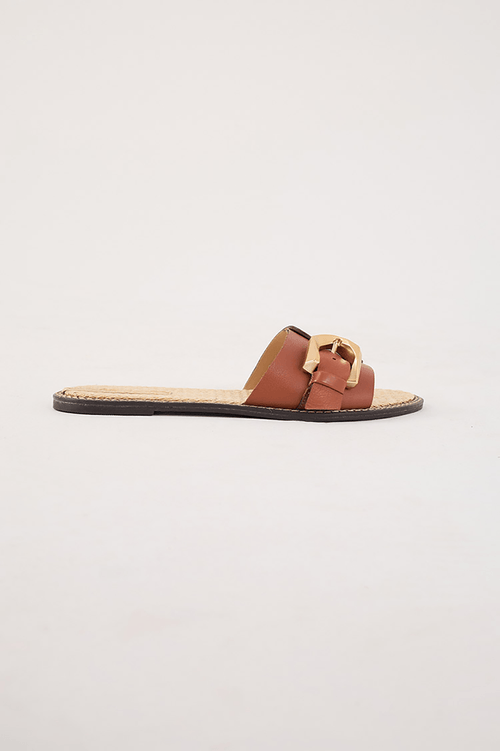 Flat Sandals with Buckle Strap